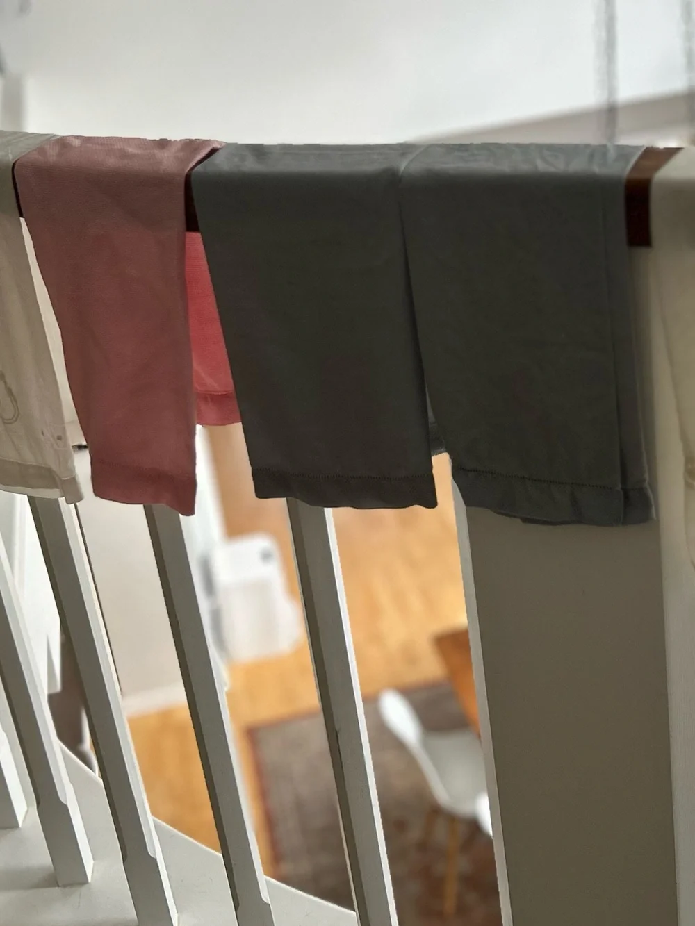 Vintage Cotton Guest Towels in Pink and Gray, set of 3